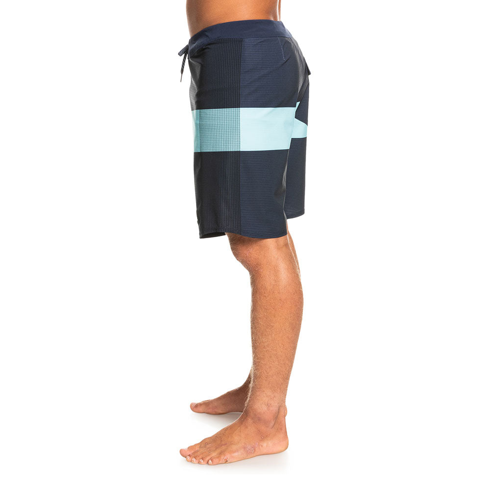 QUIKSILVER Highlite Arch Apparel