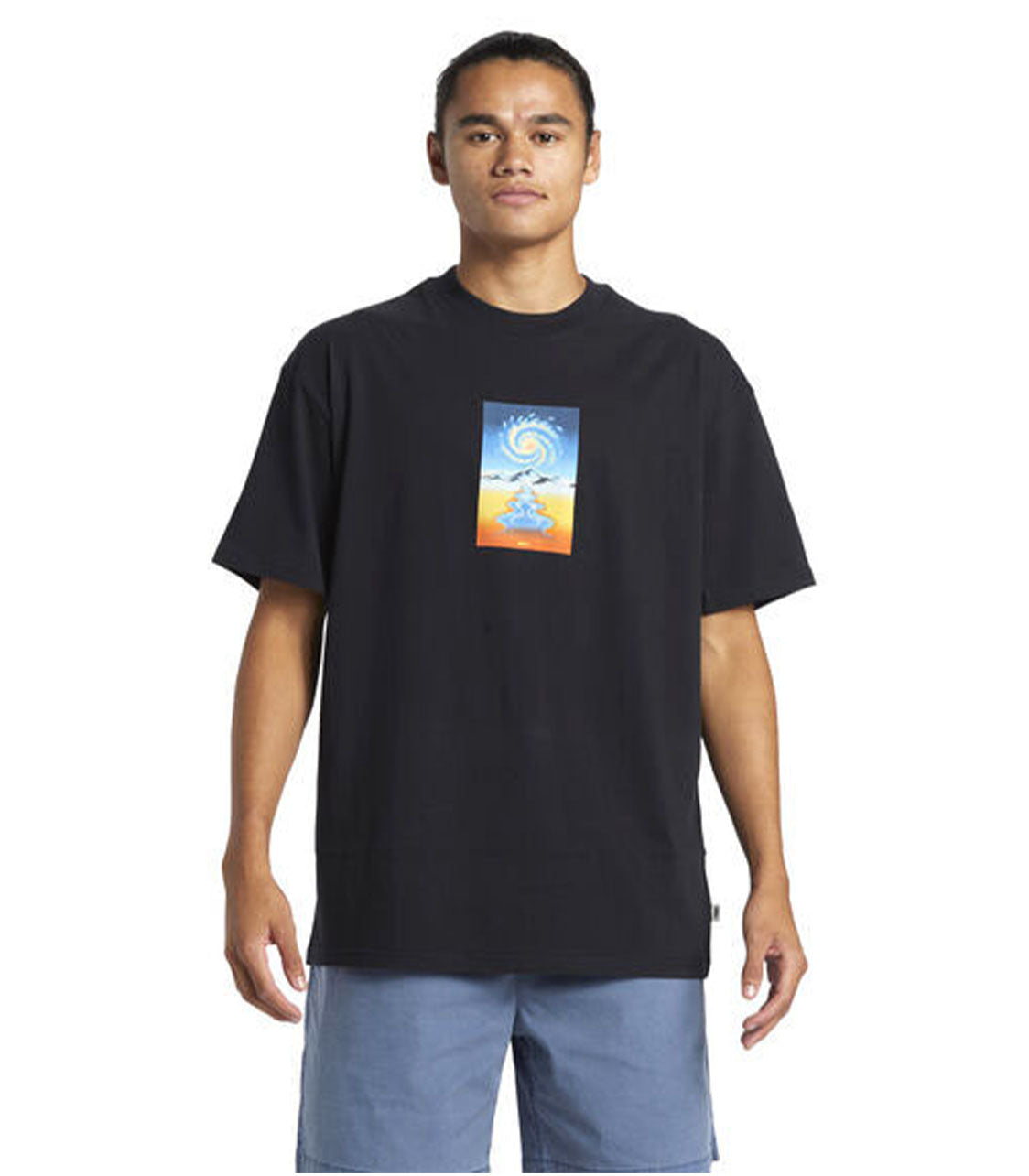 QUIKSILVER Cosmic Vibrations Men's Tshirt Regular Fit