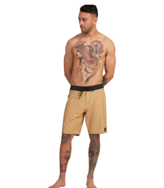 RVCA Va Trunk Solid Mens Tan