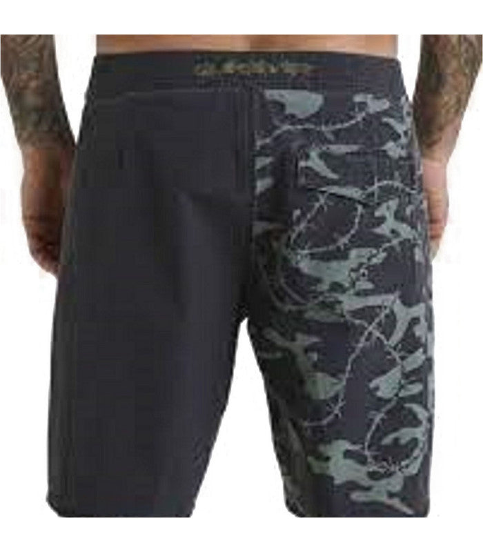 QUIKSILVER Surfsilk Mongrel Arch 19 Boardshort