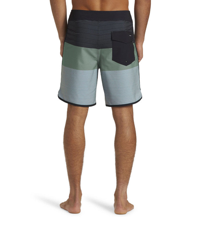 QUIKSILVER Surfsilk Tijuana 18 Boardshort