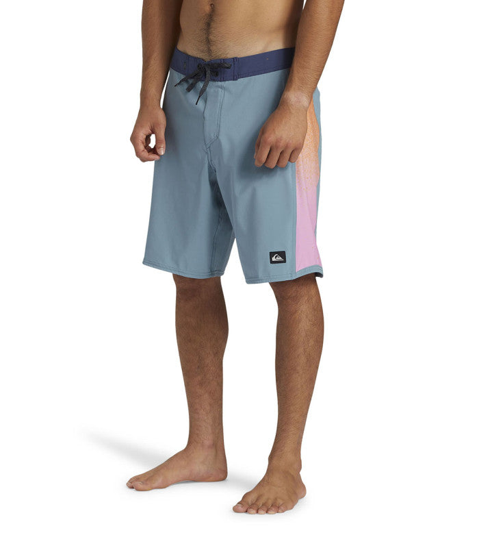 QUIKSILVER Surfsilk Arch 19 Boardshort