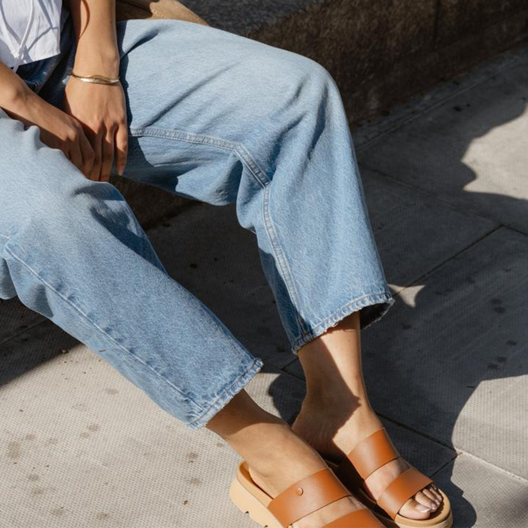 REEF Vista Luxe Thea Toe Post Sandals