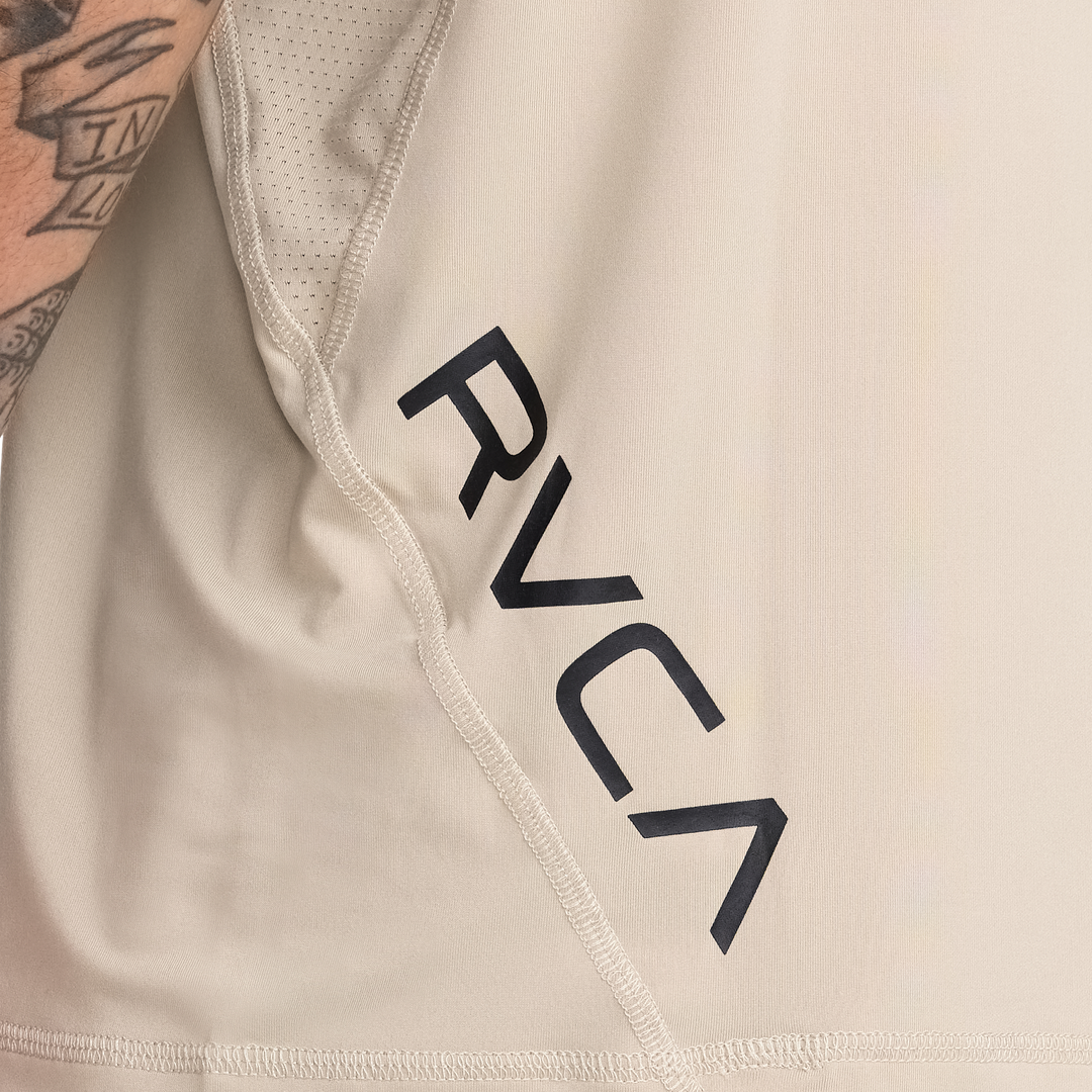 RVCA Sport Vent Ss Sports Tops