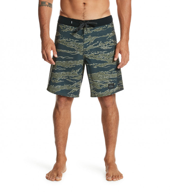 QUIKSILVER Highlite Arch Boardshort