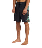 QUIKSILVER Surfsilk Arch 19 Boardshorts/ Swim Shorts