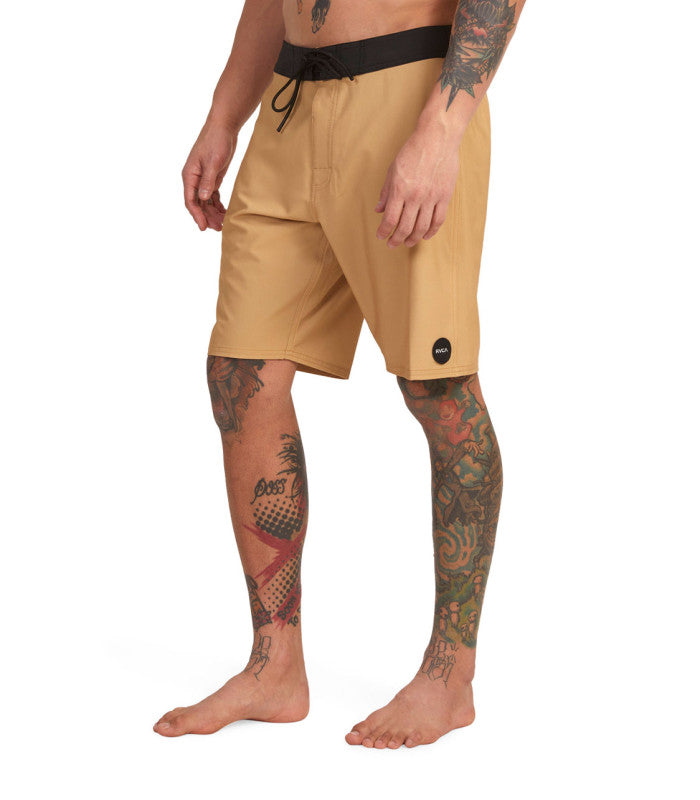 RVCA Va Trunk Solid Mens Tan