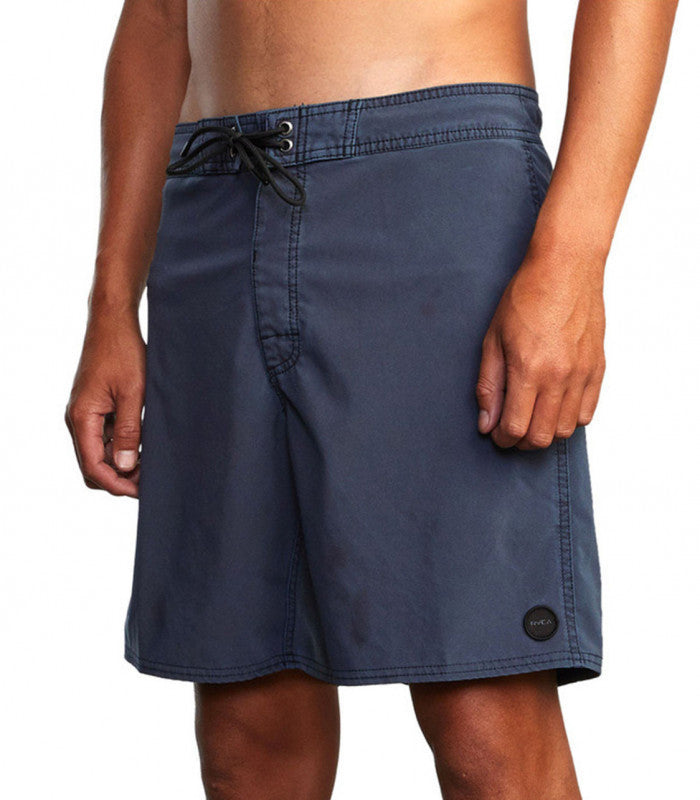 RVCA Va Pigment 18