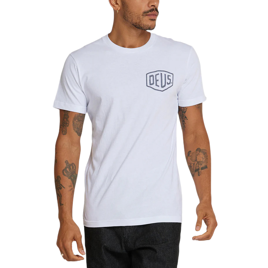 DEUS EX MACHINA Camperdown Address Tee Short Sleeves Shirt